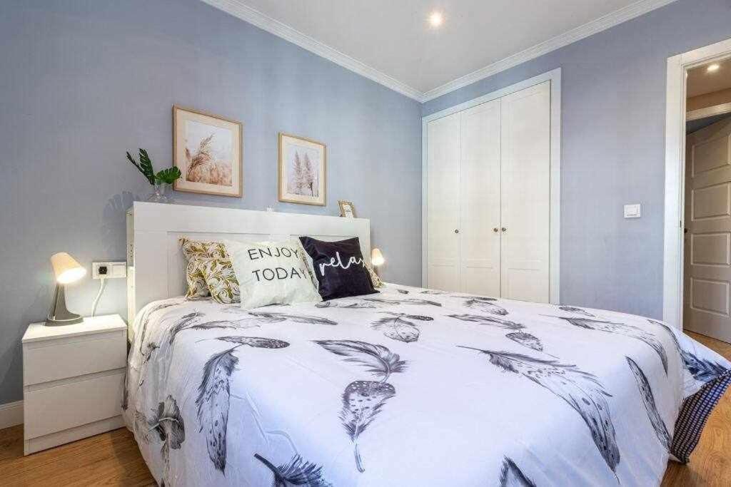 3 Apartamento En Estadio Sevilla 8 Plazas 3 Hab Y Metro Екстер'єр фото