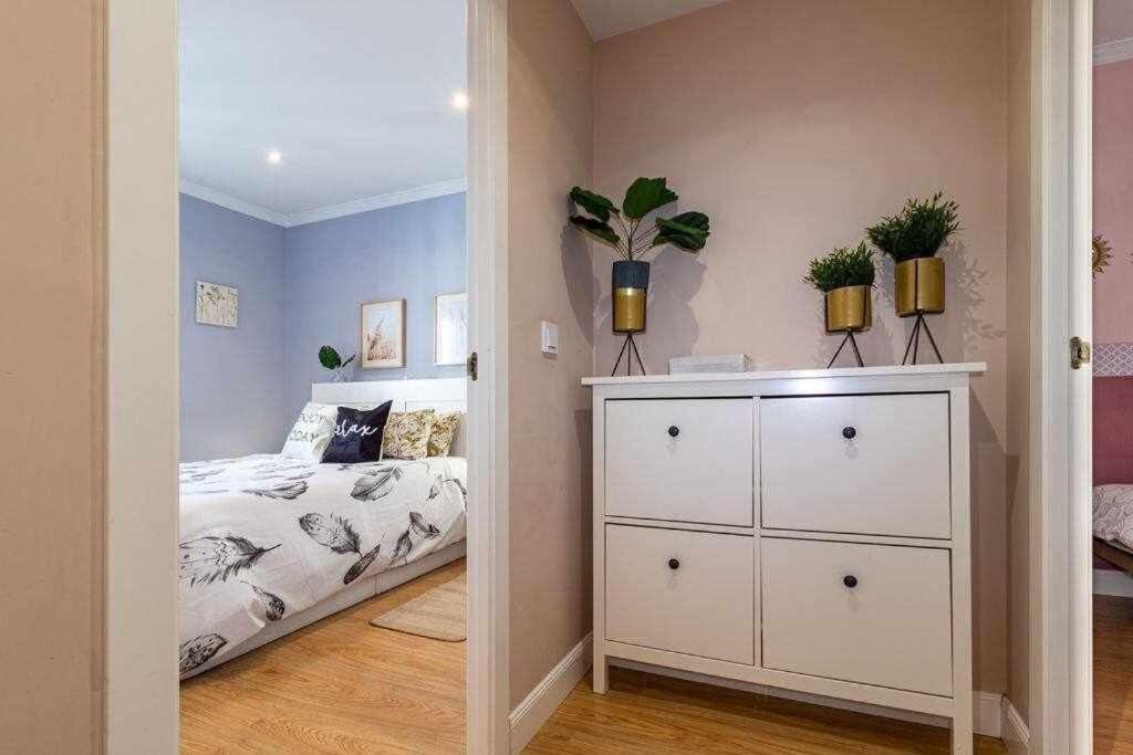 3 Apartamento En Estadio Sevilla 8 Plazas 3 Hab Y Metro Екстер'єр фото