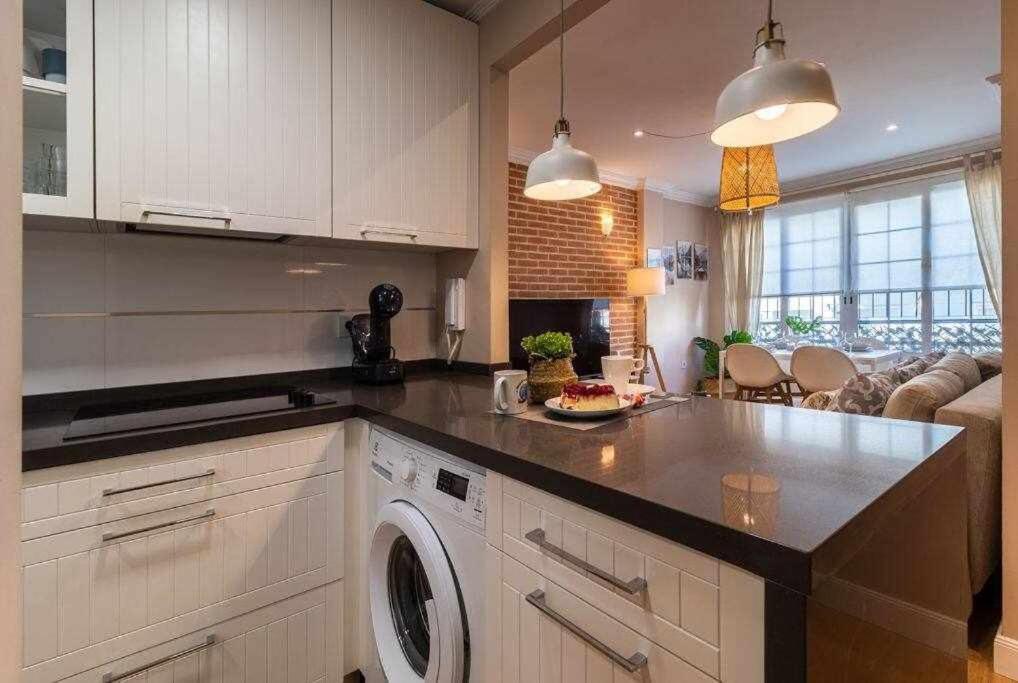 3 Apartamento En Estadio Sevilla 8 Plazas 3 Hab Y Metro Екстер'єр фото