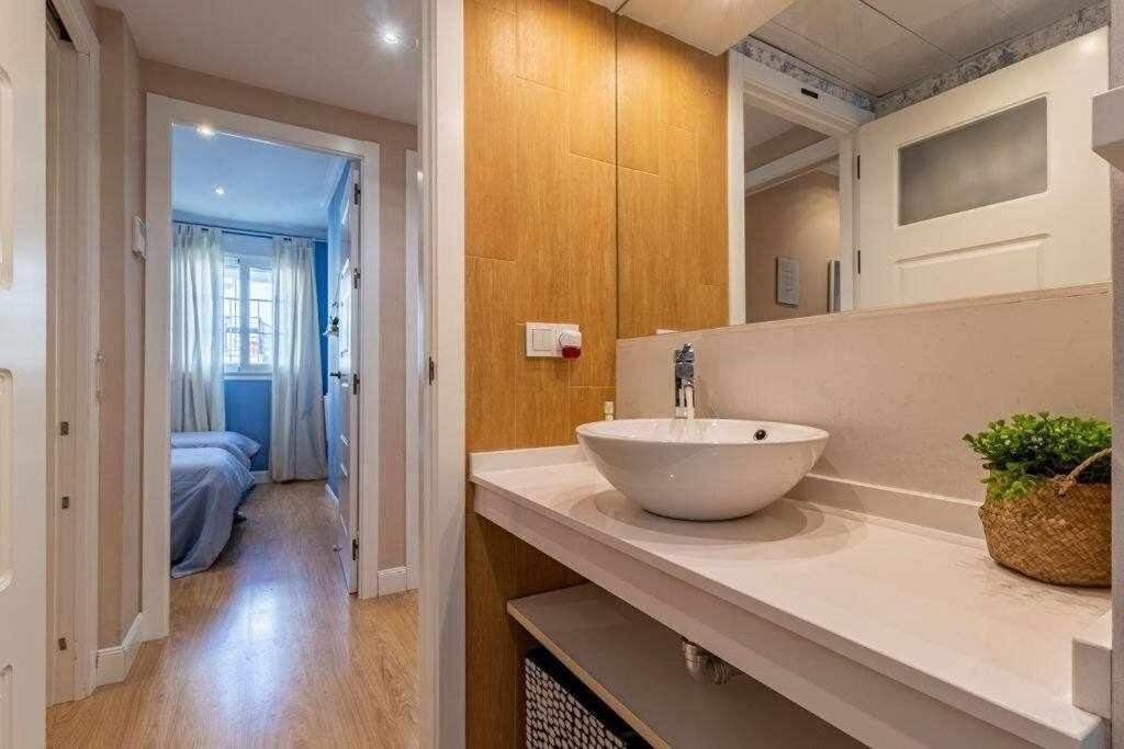3 Apartamento En Estadio Sevilla 8 Plazas 3 Hab Y Metro Екстер'єр фото